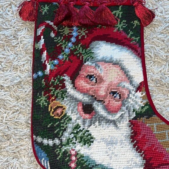 VINTAGE SANTA CLAUS CHRISTMAS STOCKING CROSS STITCH HANDMADE USA RED - Picture 6 of 12